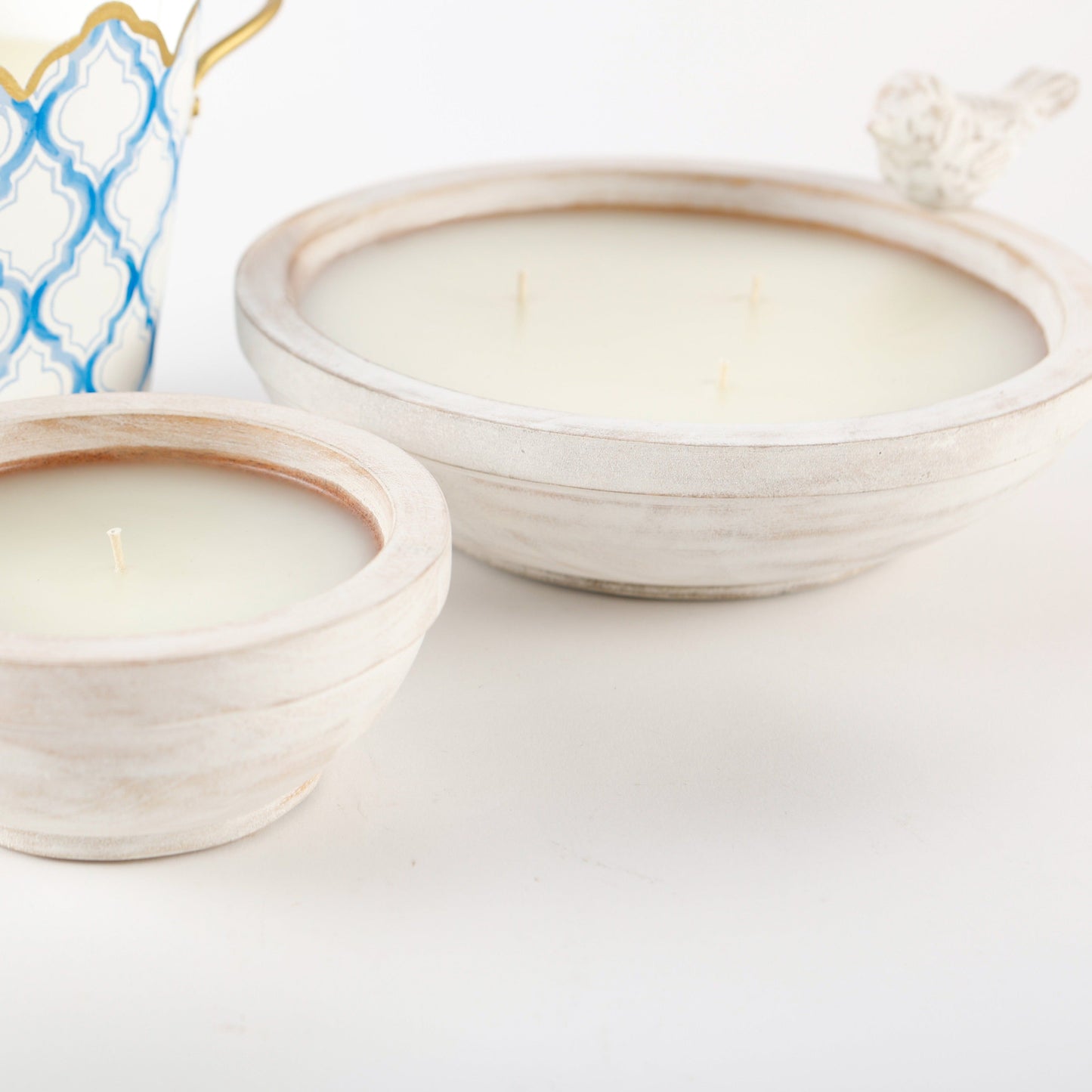 LARGE WHITEWASHED BIRD BATH 8" X 4"