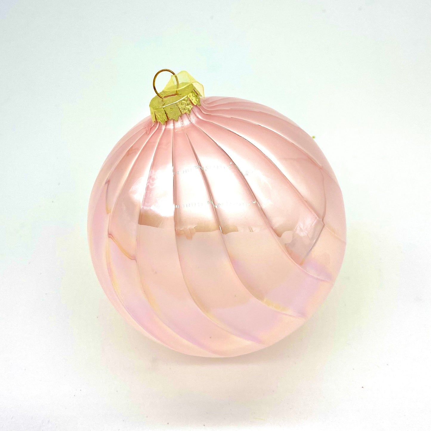 PINK PEARLIZED SWIRL GLASS BALL